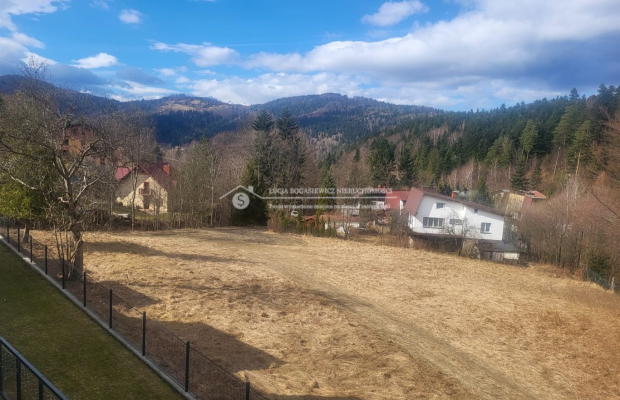 Nowoczesne mieszkanie z antresolą w zielonej okolicy Szczyrku - gotowe do zamieszkania!  

 Zapraszam do zapoznania się z wyjąt