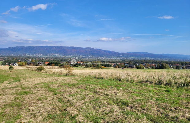 Widokowa pod dom lub inwestycję - działka blisko Szczyrku!!!   
Idealna oferta, jeśli szukasz przestronnej działki otoczonej pr