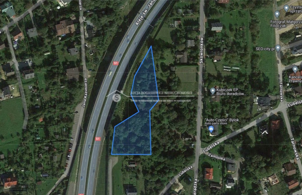 Do sprzedania  grunt w Bielsku-Białej  składający się z dwóch działek o łącznej powierzchni 51 arów. 
 
Działki położone są w B