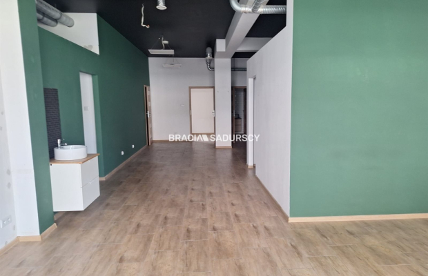 Grzegórzki – ul. Dąbska | Lokal 109 m² na wynajem