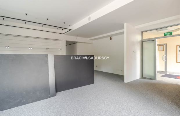 lokal handlowo-usługowy lub biurowy 100m2 Olsza