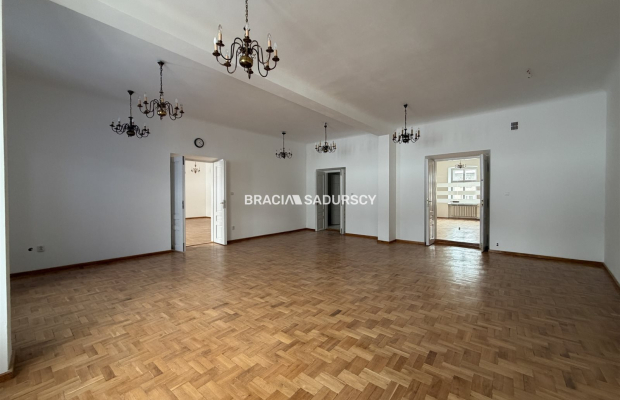 Powierzchnie biurowe, szkolne na Starym Mieście