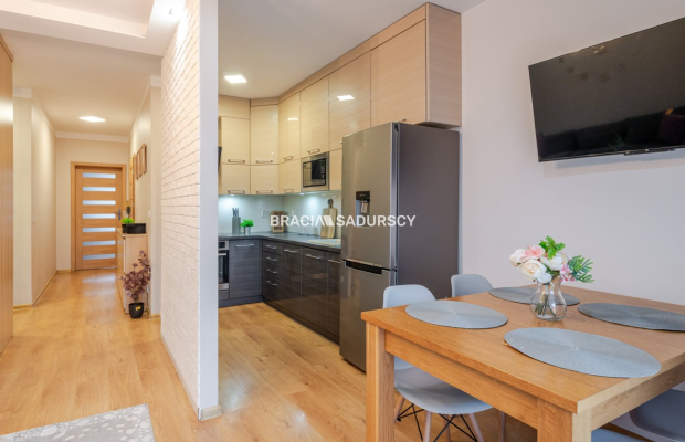 Przestronne/2-pok mieszkanie/Chełmońskiego/ogródek