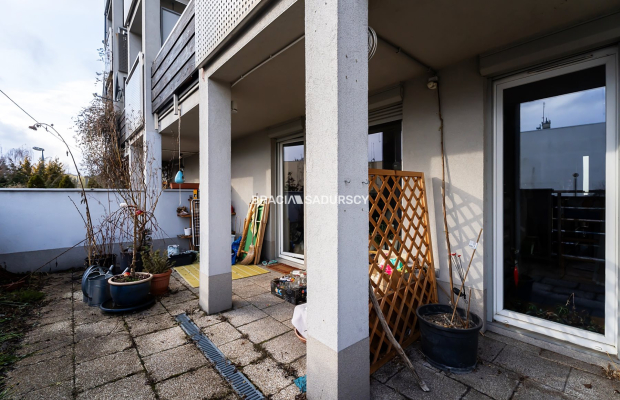 3-pok z dużym tarasem w spokojnej okolicy