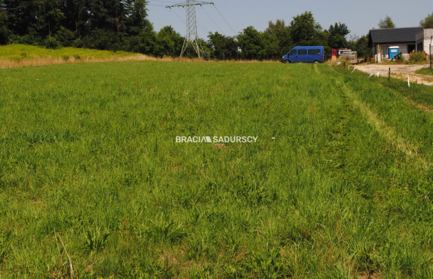 Duża działka budowlana w Kryspinowie.