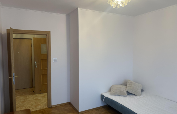 Mieszkanie z m-c postojowym w garażu.