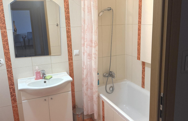 Mieszkanie z m-c postojowym w garażu.