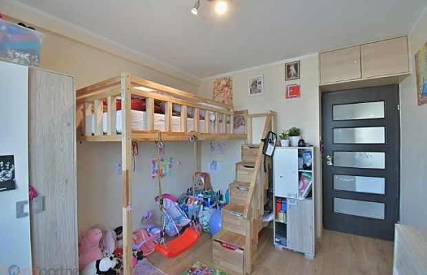 OKAZJA! 3 pokoje z oddzielną kuchnią i balkonem