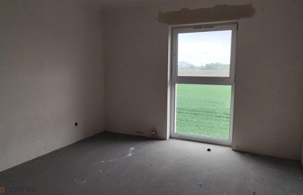 Mieszkanie willowe z komórką i parkingiem w cenie!