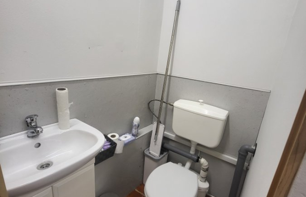 Lokal handlowy, usługowy, biurowy w centrum Płot