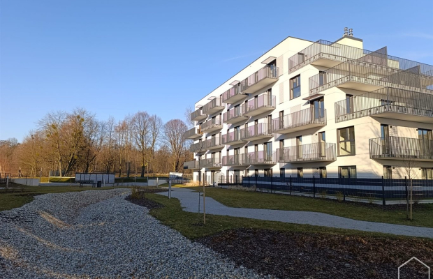 Apartament z ogródkiem w nowym budownictwie