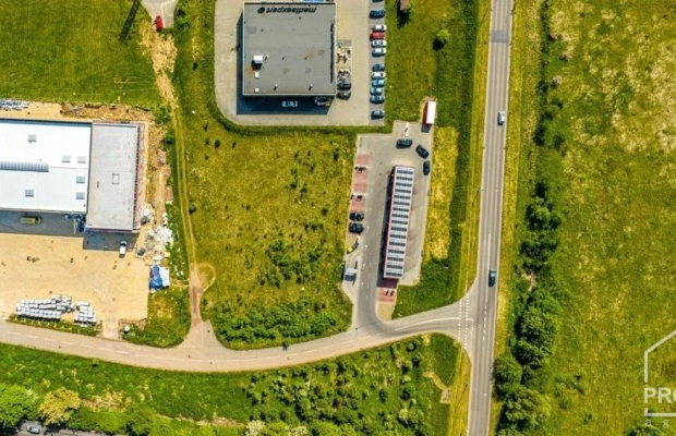 Teren inwestycyjny przy centrum handlowym ARENA