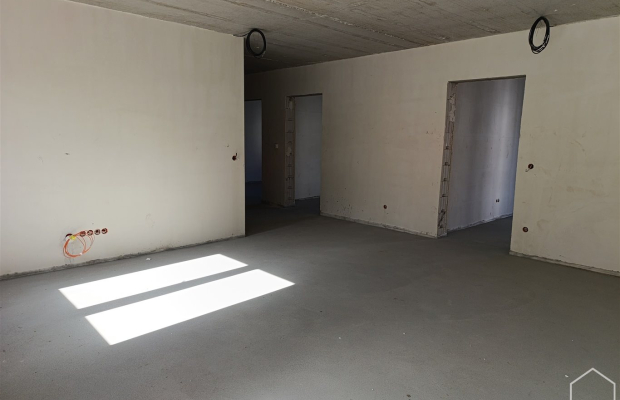 4-pokojowy apartament z dwoma balkonami