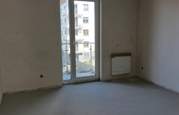 4-pokojowy apartament z dwoma balkonami