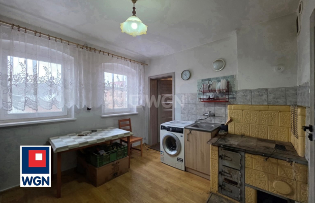 Przemków, mieszkanie, 2 pokoje, 77 m2, sprzedam 159 000zł.  
  
Na sprzedaż mieszkanie znajdujące się na I piętrze w kamienicy.