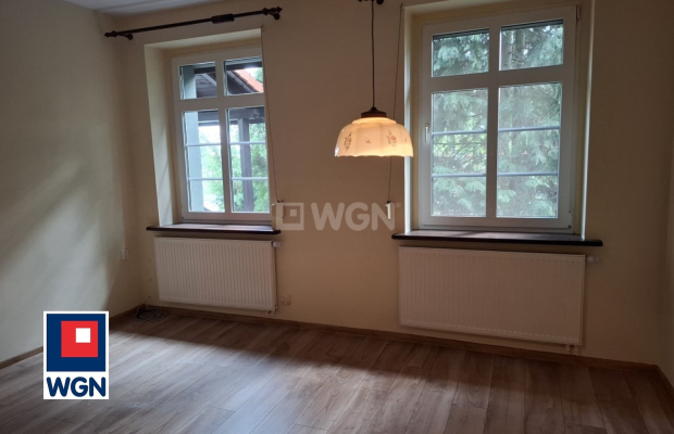 Sława, dom, 126 m2, działka 15 arów, sprzedam, 610 000 zł.  
  
Na sprzedaż dom nie wymagający żadnego nakładu finansowego w za