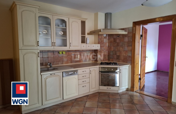 Sława, dom, 126 m2, działka 15 arów, sprzedam, 610 000 zł.  
  
Na sprzedaż dom nie wymagający żadnego nakładu finansowego w za