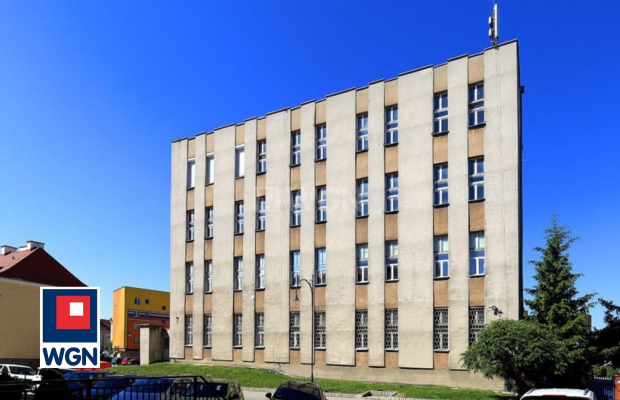 Ełk, budynek biurowy, 2564 m2, sprzedam, 1 450 000 zł, netto.  
  
Na sprzedaż budynek biurowy na dużej działce z dostępem do h