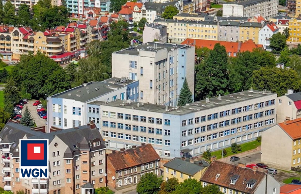 Elbląg, budynki biurowe, 9040 m2, sprzedam 4 400 000 zł, netto.  
  
Na sprzedaż kompleks budynków biurowo-technicznych z parki