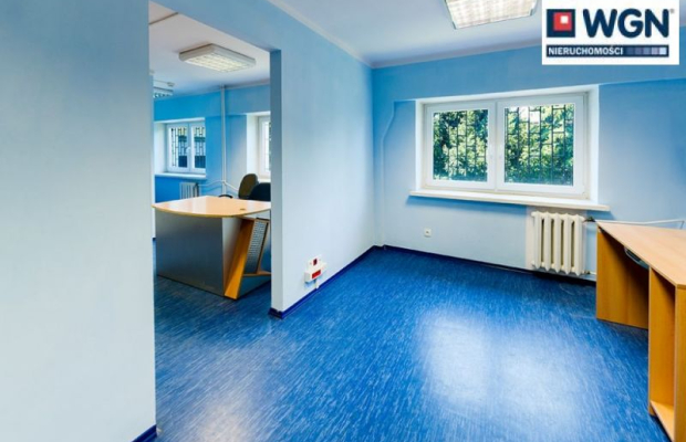 Włocławek, budynek biurowo-techniczny, 1453 m2, sprzedam, 1 000 000 zł, netto.  
  
Duże powierzchnie biurowe blisko trasy wylo