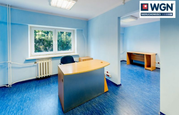 Włocławek, budynek biurowo-techniczny, 1453 m2, sprzedam, 1 000 000 zł, netto.  
  
Duże powierzchnie biurowe blisko trasy wylo