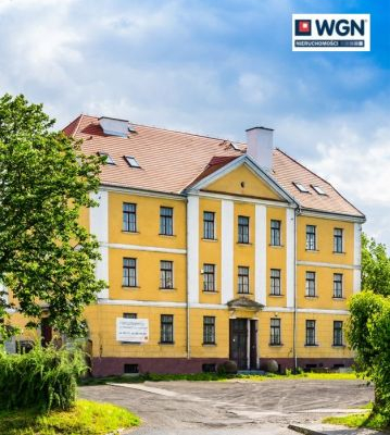 Brześć Kujawski, obiekt biurowo-techniczny, 961 m2, sprzedam, 790 000 zł netto.  
  
Historyczny budynek pod inwestycję.  
  
P