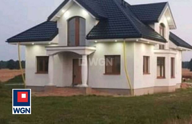 Kotla, dom stan surowy zamknięty, działka 7,6 ara, sprzedam, 850 000 zł.  
  
  
Zapraszam do zapoznania się z ofertą sprzedaży