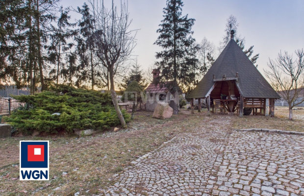 Gwizdanów, gmina Rudna, dom 260 m2, działka 34 ar, sprzedam, 890 000 zł.  
  
Zapraszam do zapoznania się z ofertą sprzedaży ko