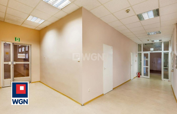 Jarocin, budynki biurowe, 2 866 m2, sprzedam, 1 870 000 PLN, netto. 
 
Działki i budynki pod mieszkania. 
 
Na nieruchomość skł