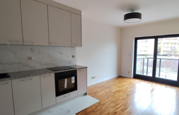 Gotowa kawalerka z możliwością wydzielenia sypialni