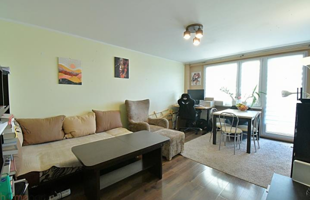 OKAZJA! 3 pokoje z oddzielną kuchnią i balkonem