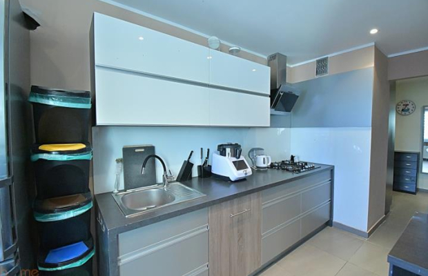 OKAZJA! 3 pokoje z oddzielną kuchnią i balkonem