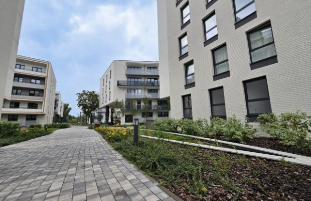 MIESZKANIE NA SPOKOJNYM OSIEDLU, UL. DŁUGA