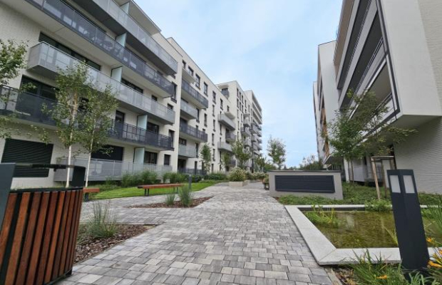 MIESZKANIE NA SPOKOJNYM OSIEDLU, UL. DŁUGA