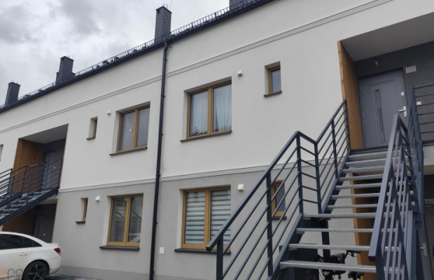 Mieszkanie z ogródkiem i parkingiem w cenie!