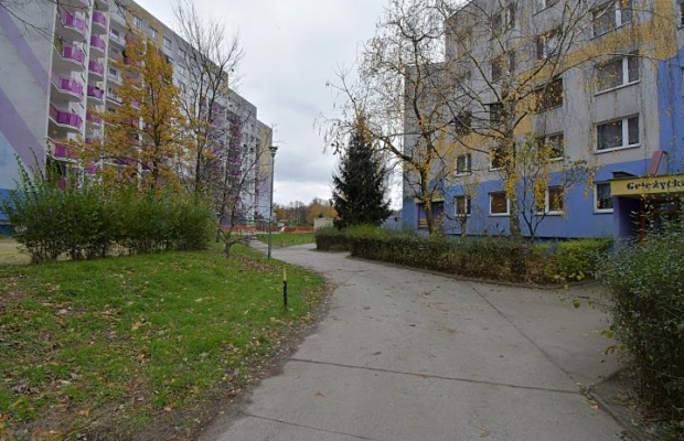 Ciche 2 pokoje z oddzielna kuchnią