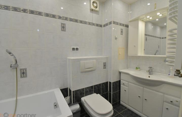 Dwupoziomowy Apartament w Zielonej Okolicy!