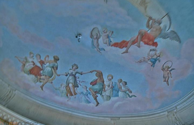 XVIII wieczny pałac w sercu Wrocławia na sprzedaż