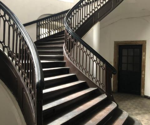 XVIII wieczny pałac w sercu Wrocławia na sprzedaż