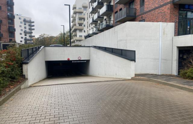 Podwójne miejsce post. z komórką lok.- Białowieska