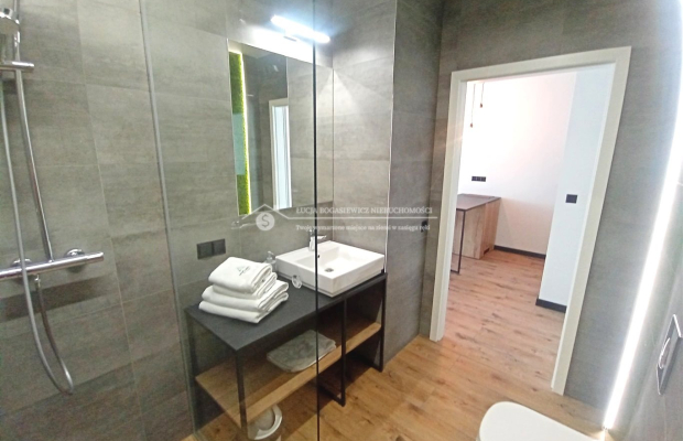 Na wynajem pięknie urządzony, z widokiem na las apartament 2-pokojowy pod Szyndzielnią. Doskonała lokalizacja czyni ofertę idea