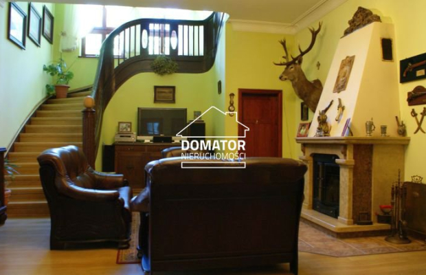 Zespół dworsko-parkowy w gminie Kcynia  
Zespół dworsko-parkowy w gminie Kcynia zlokalizowany jest na działce o pow.3,3396 ha W