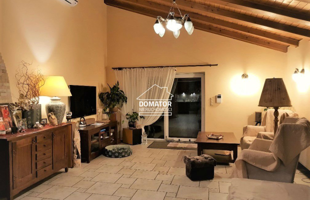 Atrakcyjna posiadłość na Miedzyniu-2 nieruchomości