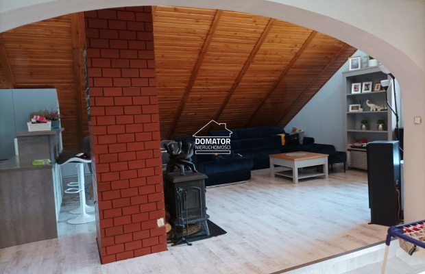 Nieruchomość komercyjna, idealna na prowadzenie działalności gospodarczej z możliwością zamieszkania na osiedlu Bartodzieje.  
