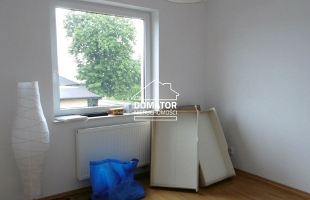 Budynek wielorodzinny na osiedlu Miedzyń