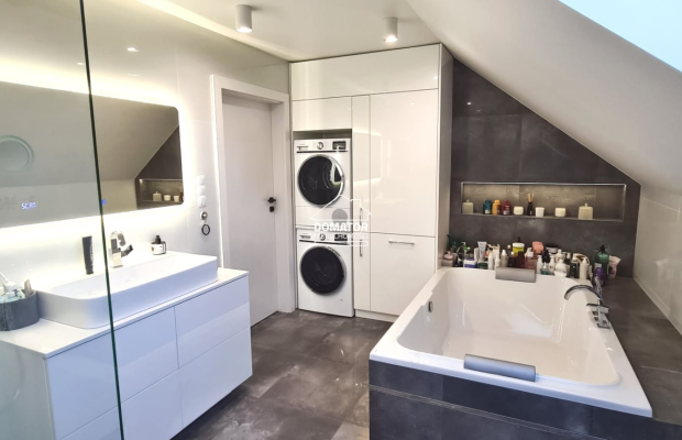 Komfortowy dom 202 m² - Zielonka