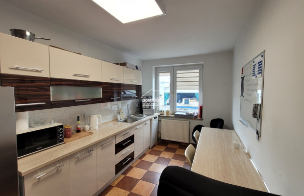 Obiekt produkcyjno-magazynowy z budynkiem biurowym