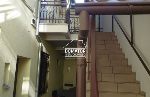 Dochodowa kamienica w centrum miasta