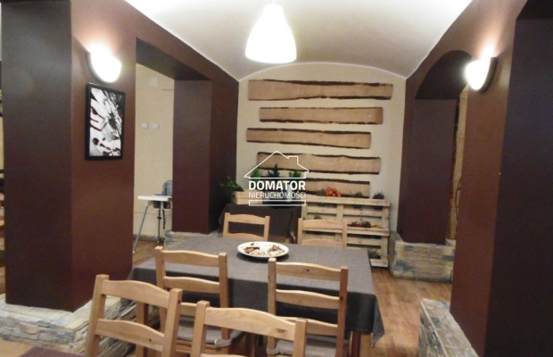 Klimatyczny lokal na sprzedaż w centrum miasta.