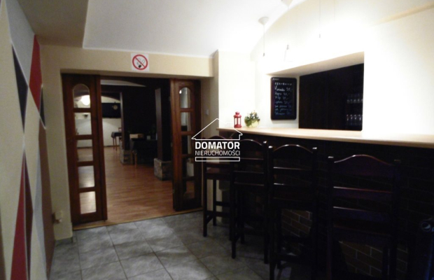 Klimatyczny lokal na sprzedaż w centrum miasta.